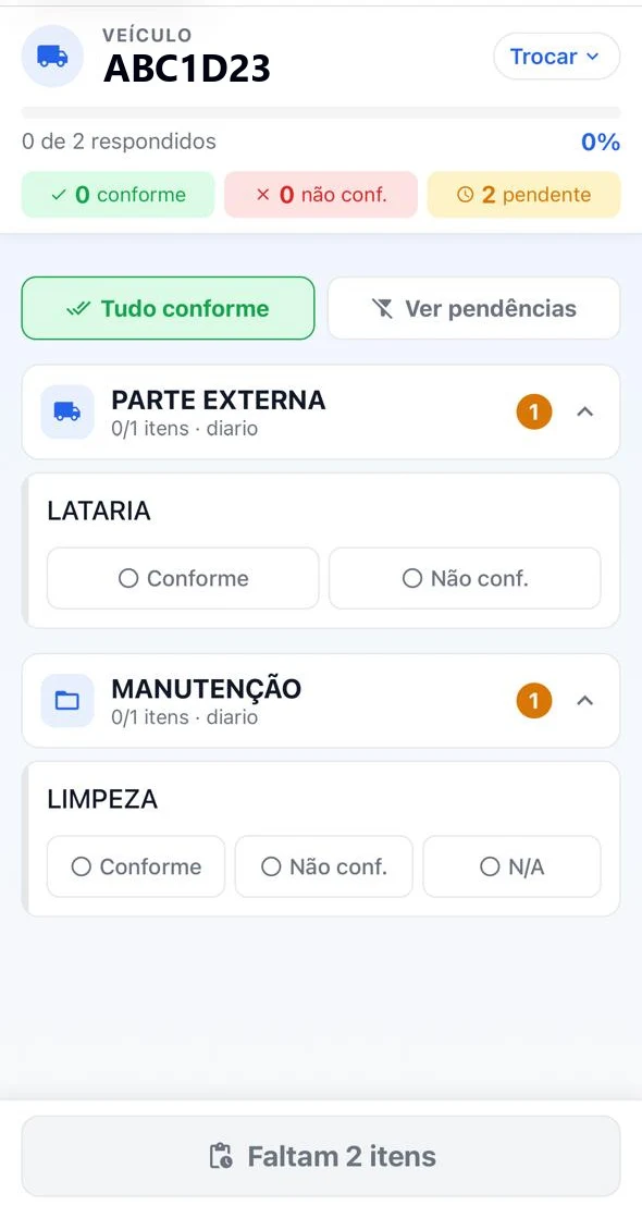Tela de checklist do veículo com itens para marcar como conforme ou não conforme.